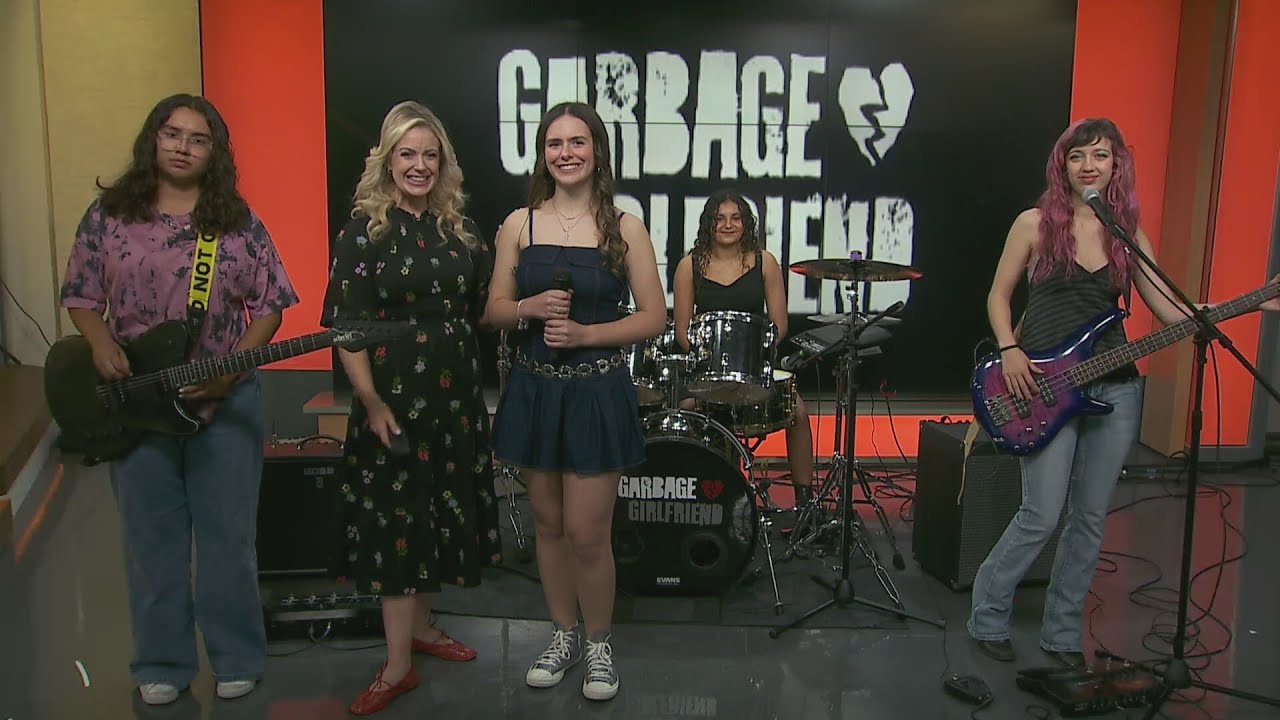 Знакомьтесь, Garbage Girlfriend — подростковая рок-группа, покорившая Girls on the Green.
