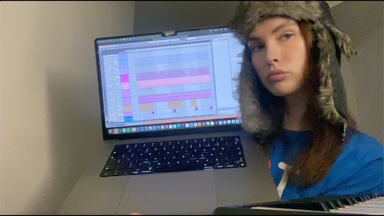 I made a beat for pinkpantheress