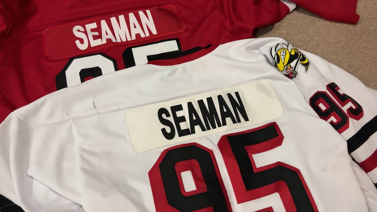 Changing the name bar on a hockey jersey 