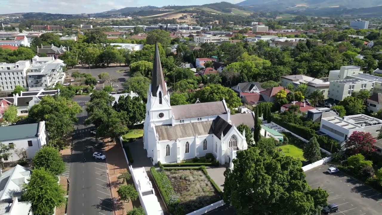Stellenbosch Moederkerk – A Story Under the Vine‑Covered Mountains  4K