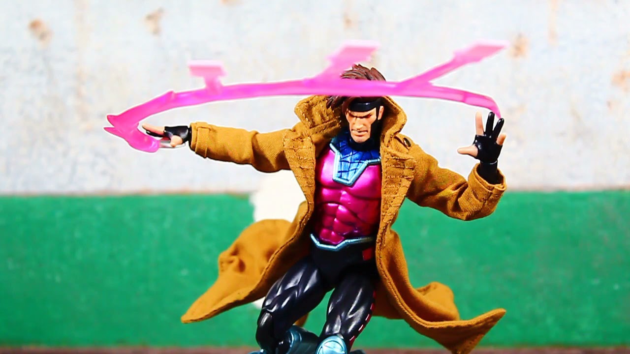 Marvel Comics Medicom Mafex X-Men GAMBIT Action Figure Review! Is He THE Best Gambit Out?!