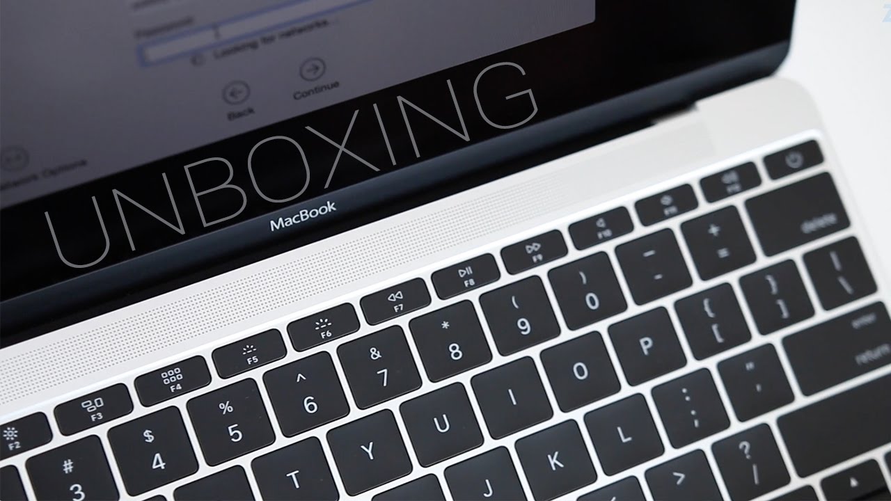 Silver MacBook Unboxing & Overview