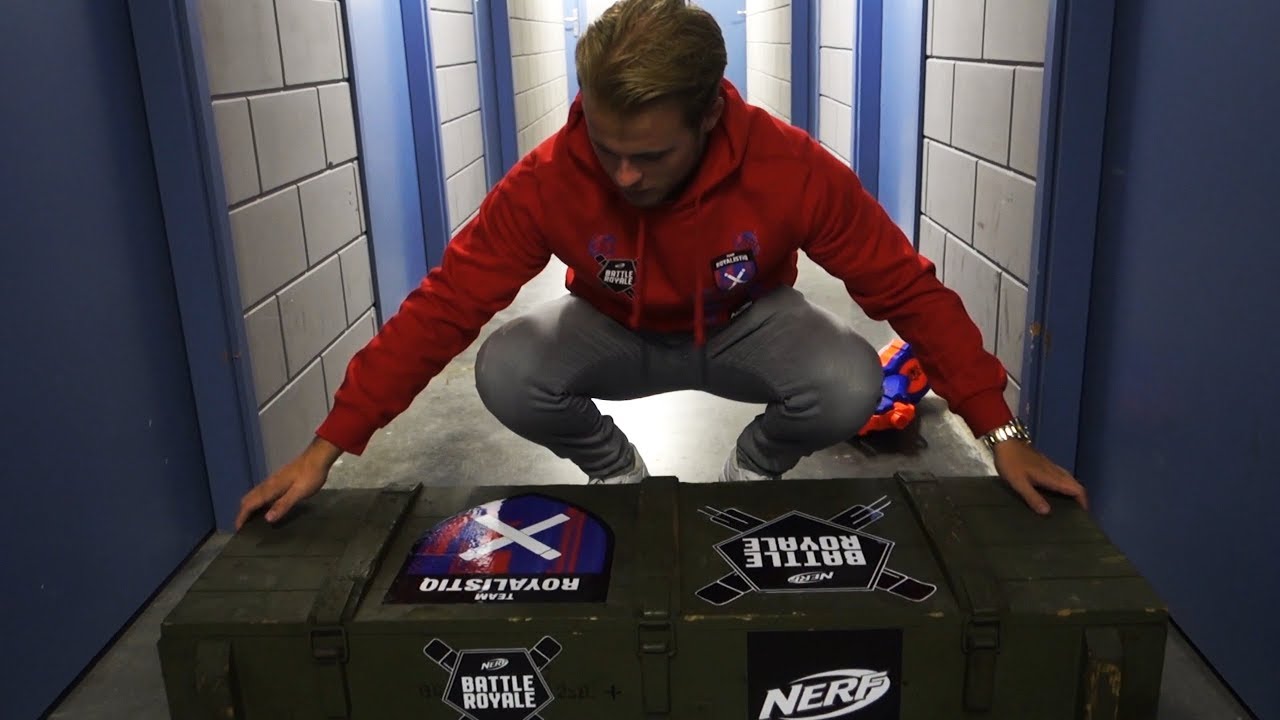 EEN LOOT CRATE ONTVANGEN OP GEHEIME LOCATIE?!