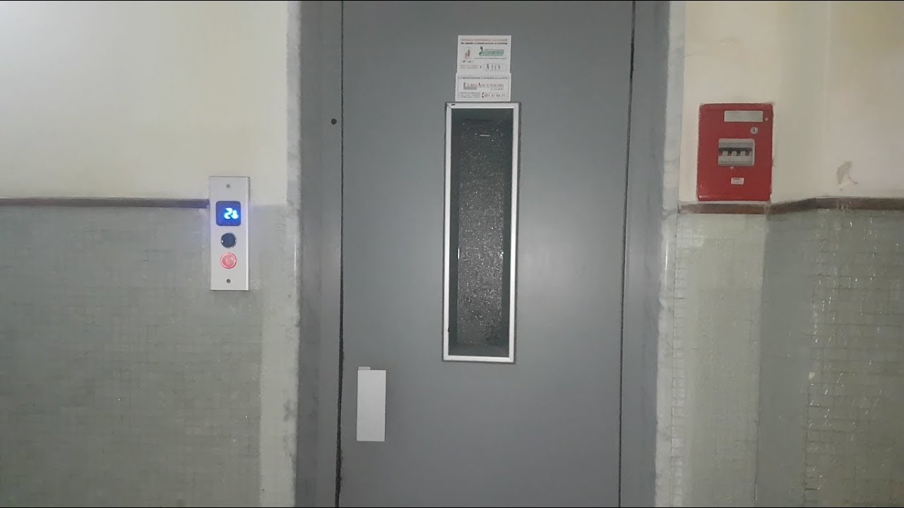 2010's EuroAscensori Traction Elevator@Piazzale Filippo Brunelleschi 30, Portici, Italy