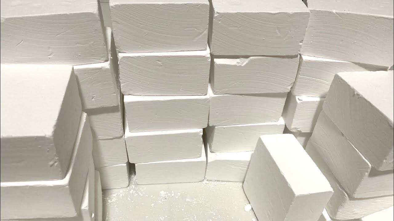 30 Blocks Plain Jane Gym Chalk | Mass Crush | Crispy Crunchy