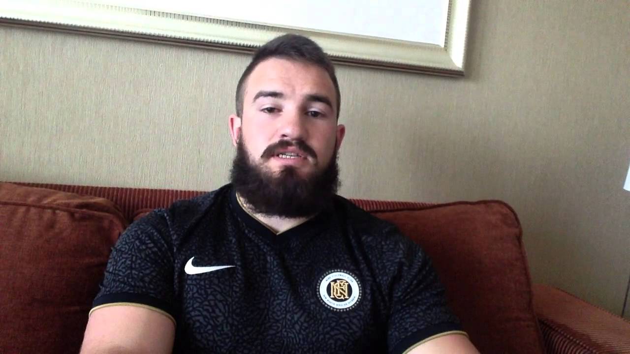 Raw VS Equipped - Brett Gibbs IMO