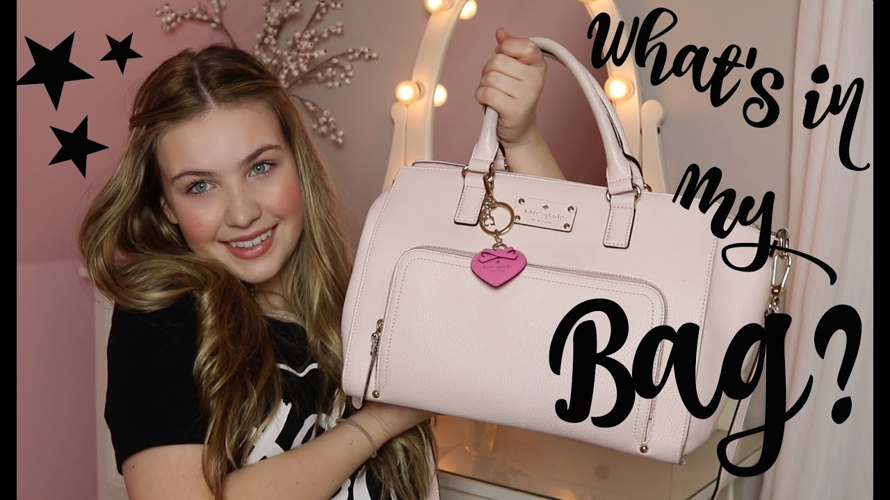 WHAT'S IN MY HANDBAG! 🛍️JOY BEAUTYNEZZ 🛍️