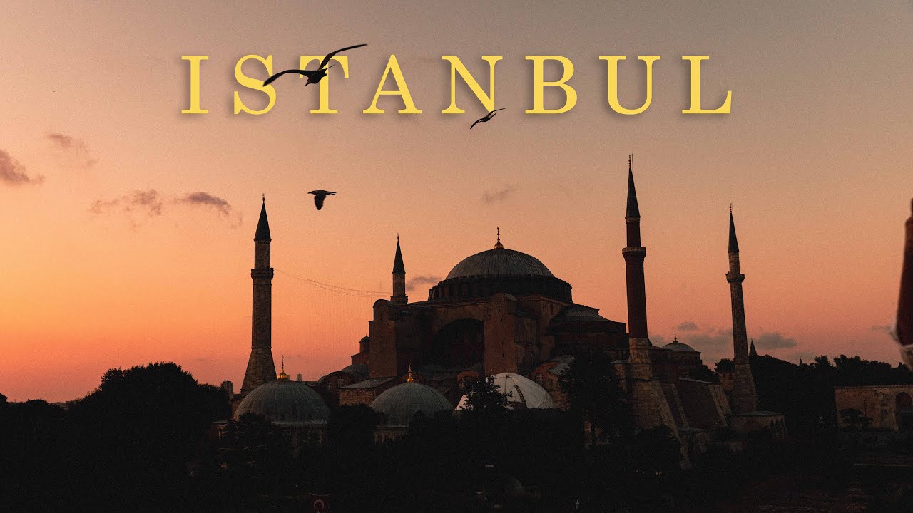 Istanbul - Silent Street Photography