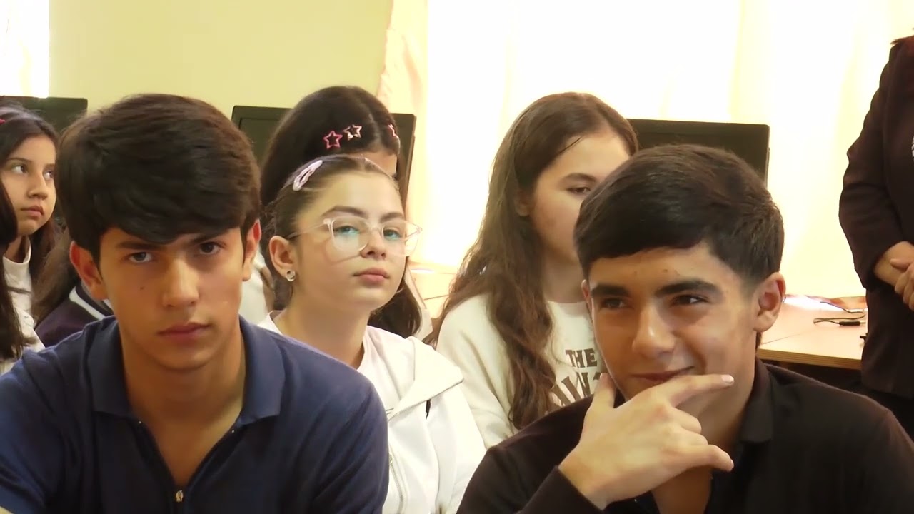 «Bullinq nədir və onun qarşısını necə ala bilərik»  mövzusunda maarifləndirmə sessiyası.