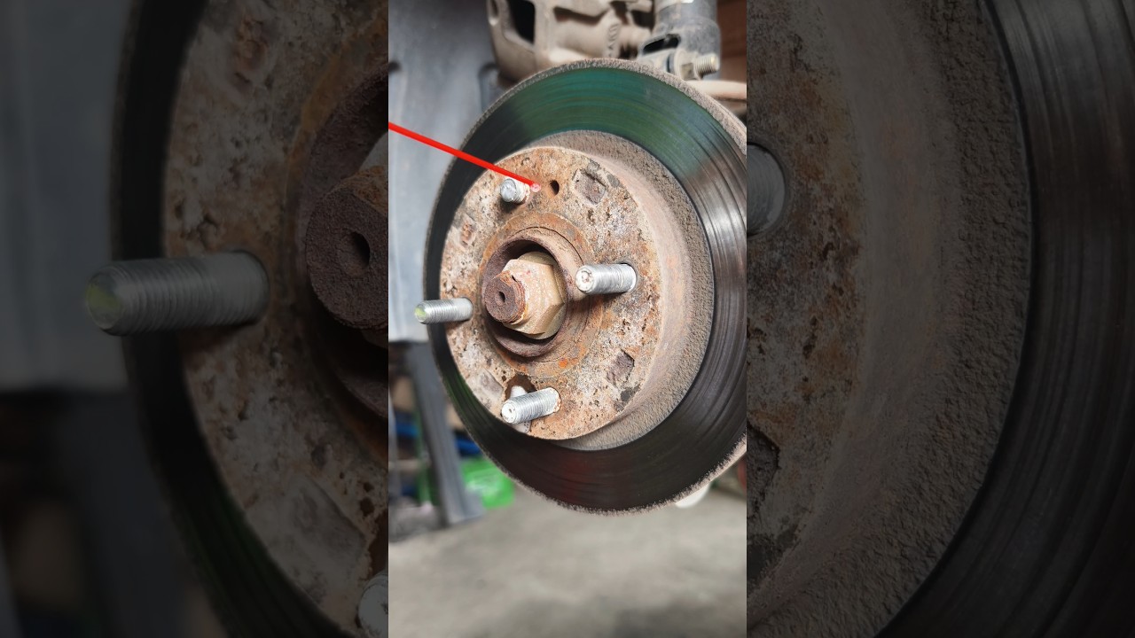 How to remove stuck disc rotor#videoshort #mechanic