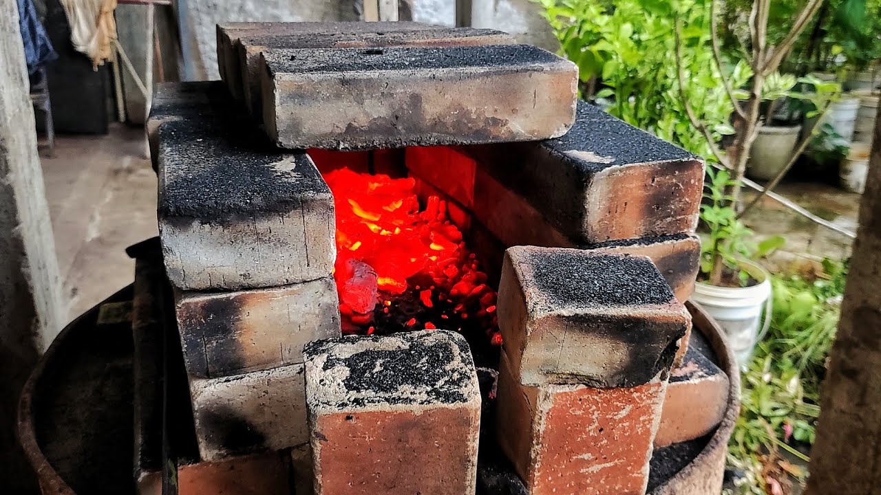 Restoration Of a Charcoal Pit - Knife Making