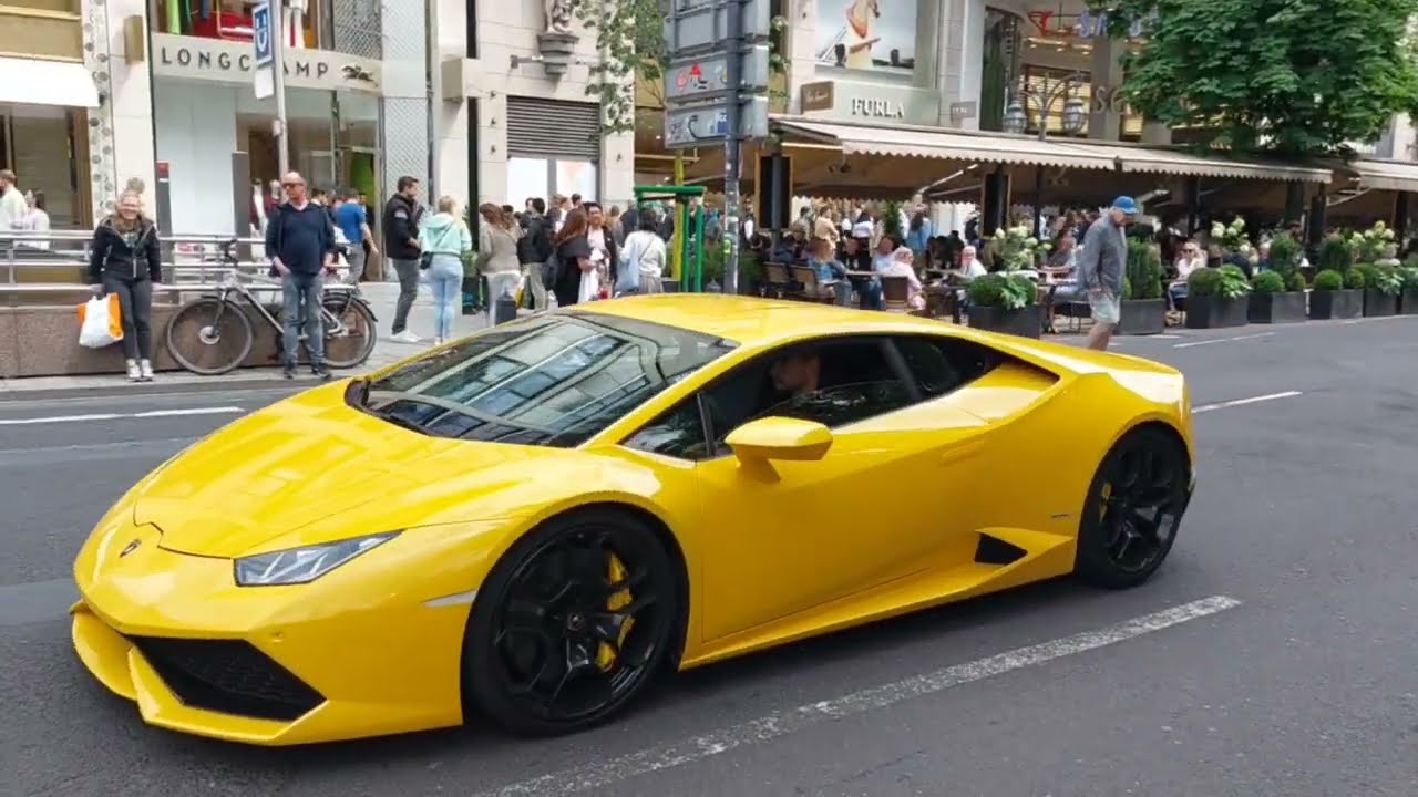 Supercars in Düsseldorf 10f1 296 f430 Enrico springt in Wasser?