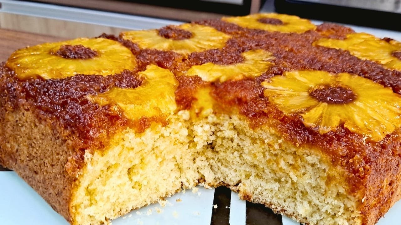 O Bolo de Abacaxi Caramelizado Mais Gostoso Que Você Vai fazer!