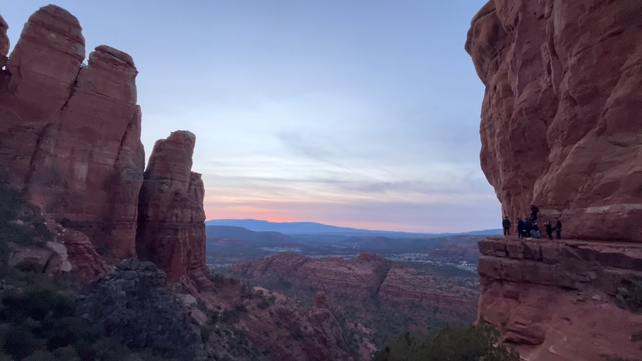 CATHEDERAL ROCK SUNSET HIKE in Sedona, Arizona #5