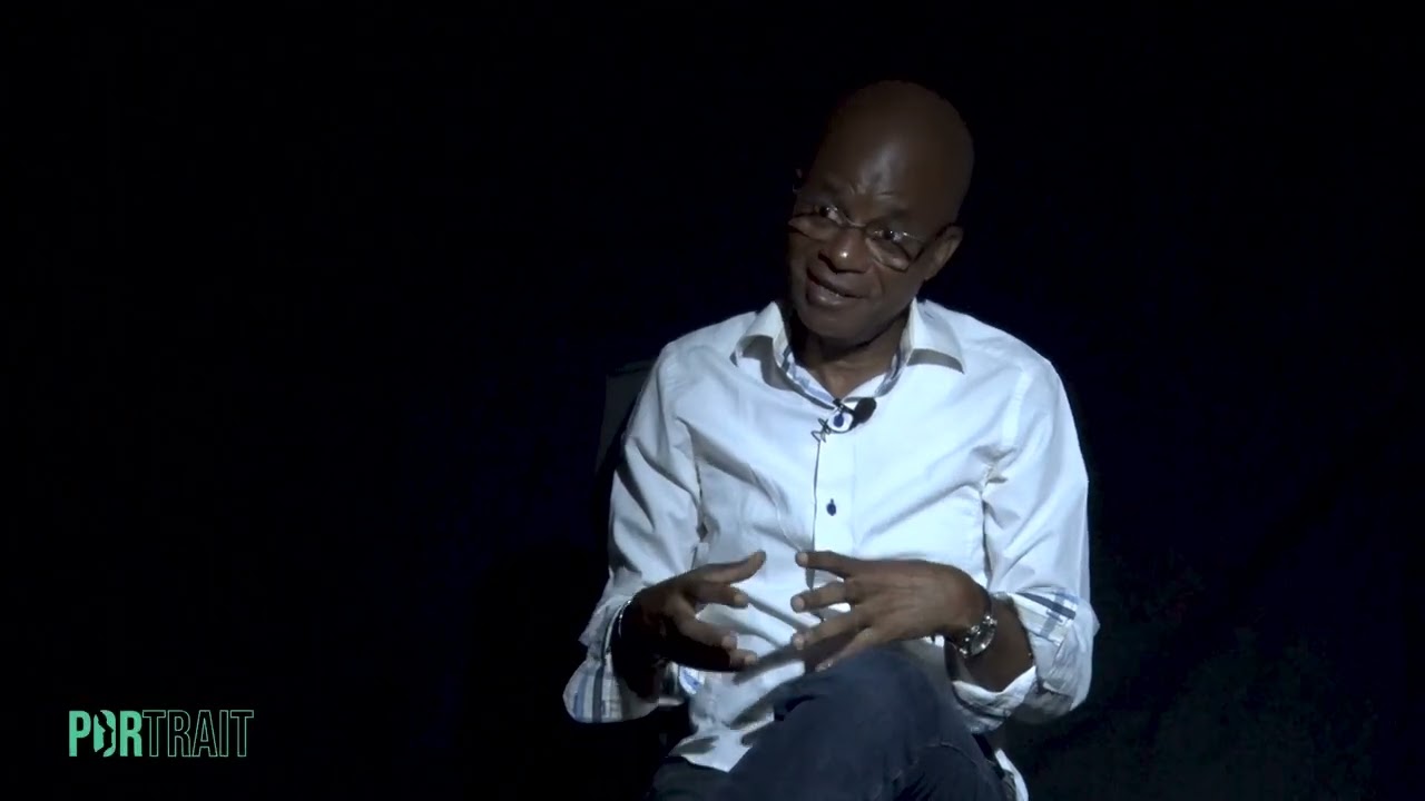 Portrait Désirey  MINKOH, l'objectif derrière l'Histoire.