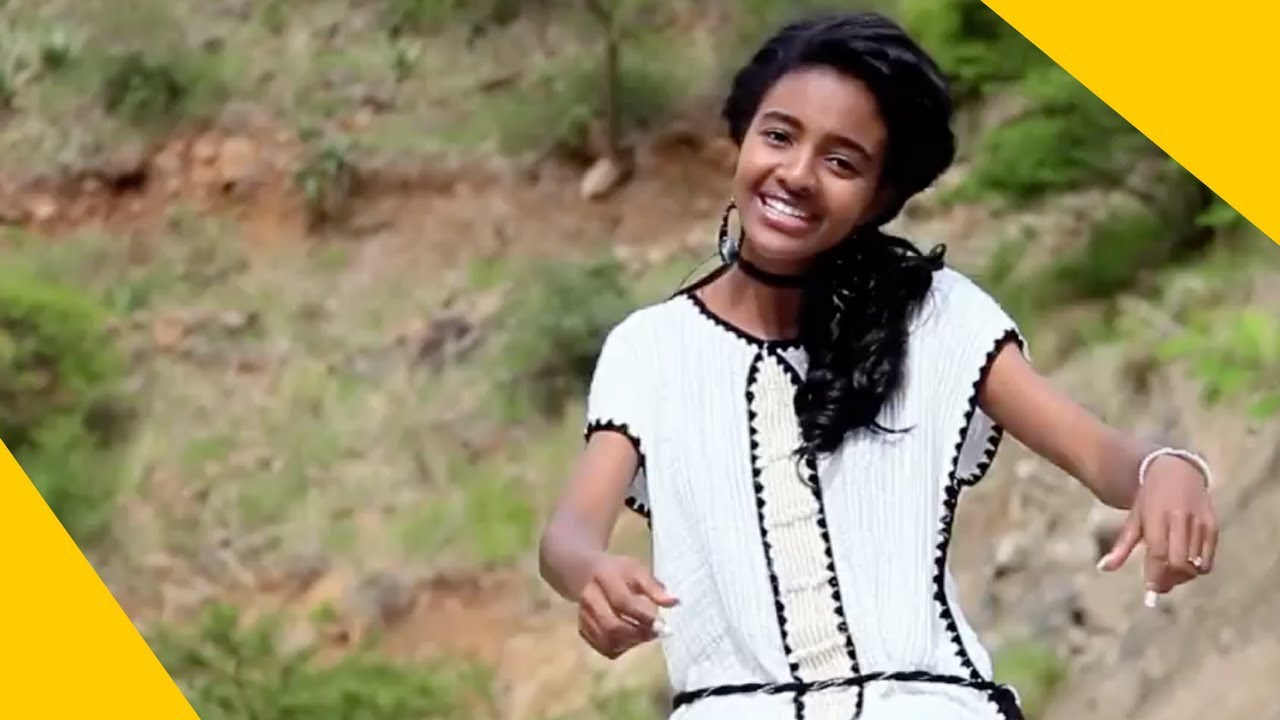 Shewit Kifle - Hibeka Eye Baeley | ሂበካ'የ ባዕለይ - New Eritrean Music 2017 (Official Video)