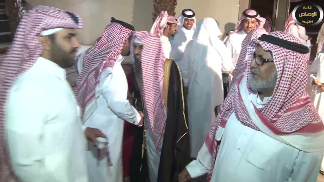 حفل المحامي الدكتورحسين بن جائز العزيزي مقيم الحفل الطلاحبه من بني عزيز من مطير