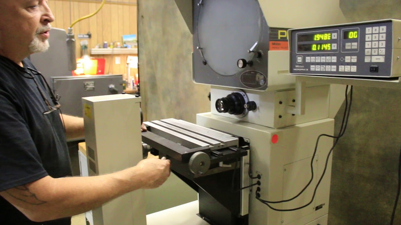 14'' Screen Mitutoyo PH-3515F OPTICAL COMPARATOR