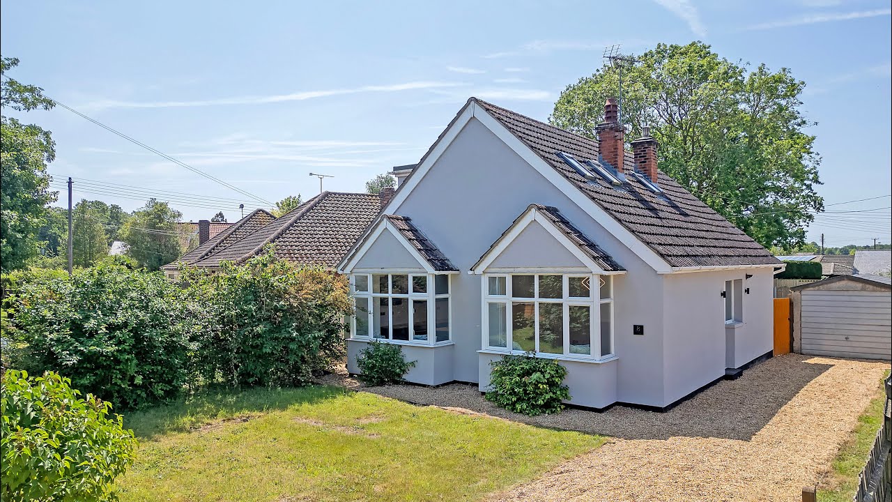 Property tour of 8 Russell Close, Woodbridge, Suffolk, IP12 4LE. Presented by Edd Callegari. ￼