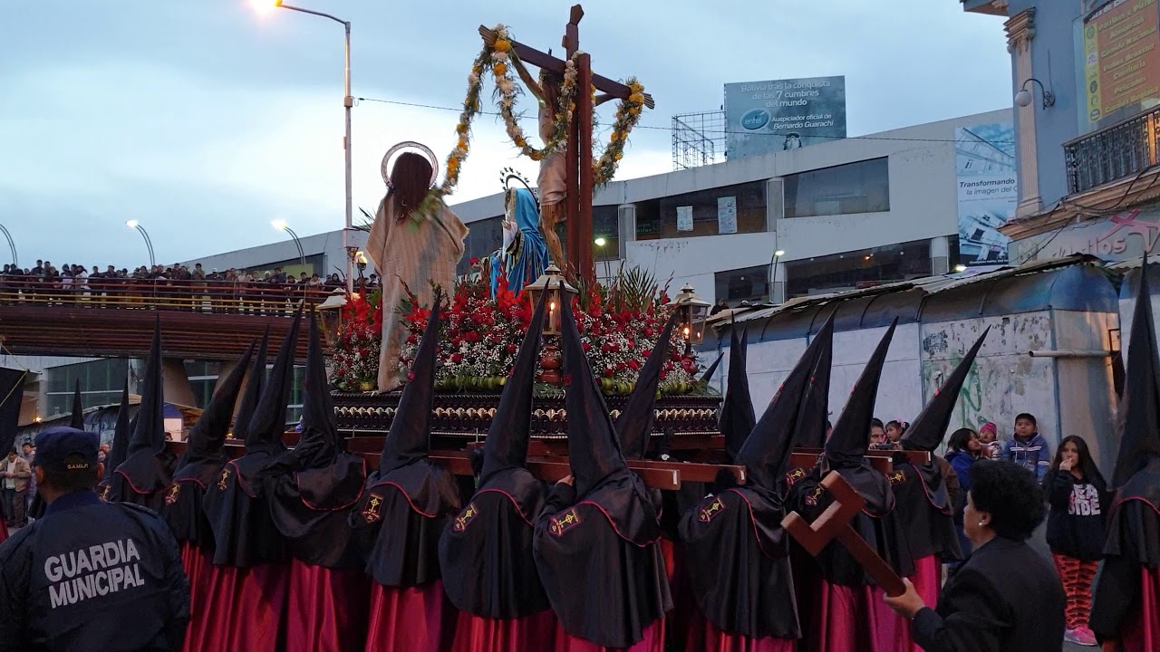 Procesion del Santo Sepulcro: Señor del Paso Calvario,  señor de las Caídas y Santo Sepulcro