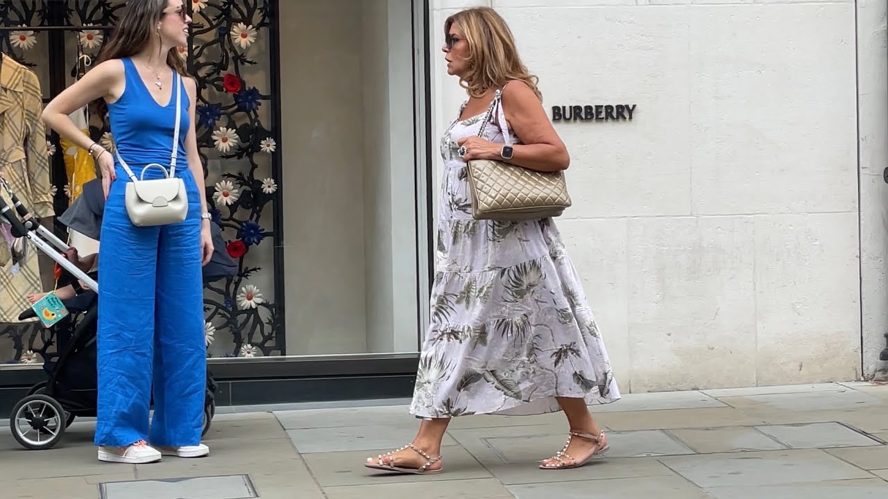 Лучшая уличная мода. Красивые летние платья, брюки. Как одеваться стильно и красиво.