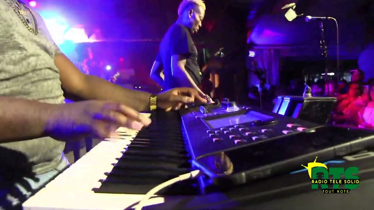 DISIP J'AI BRULE LES ETAPES LIVE @ LE DOMAINE DES OASIS MARTINIQUE 02/05/23