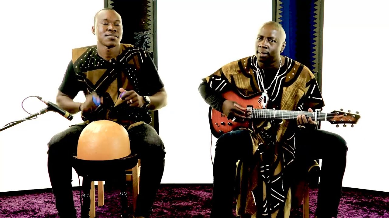 Vieux Farka Toure | Malian Guitar Lesson | How To Groove With The Calabas