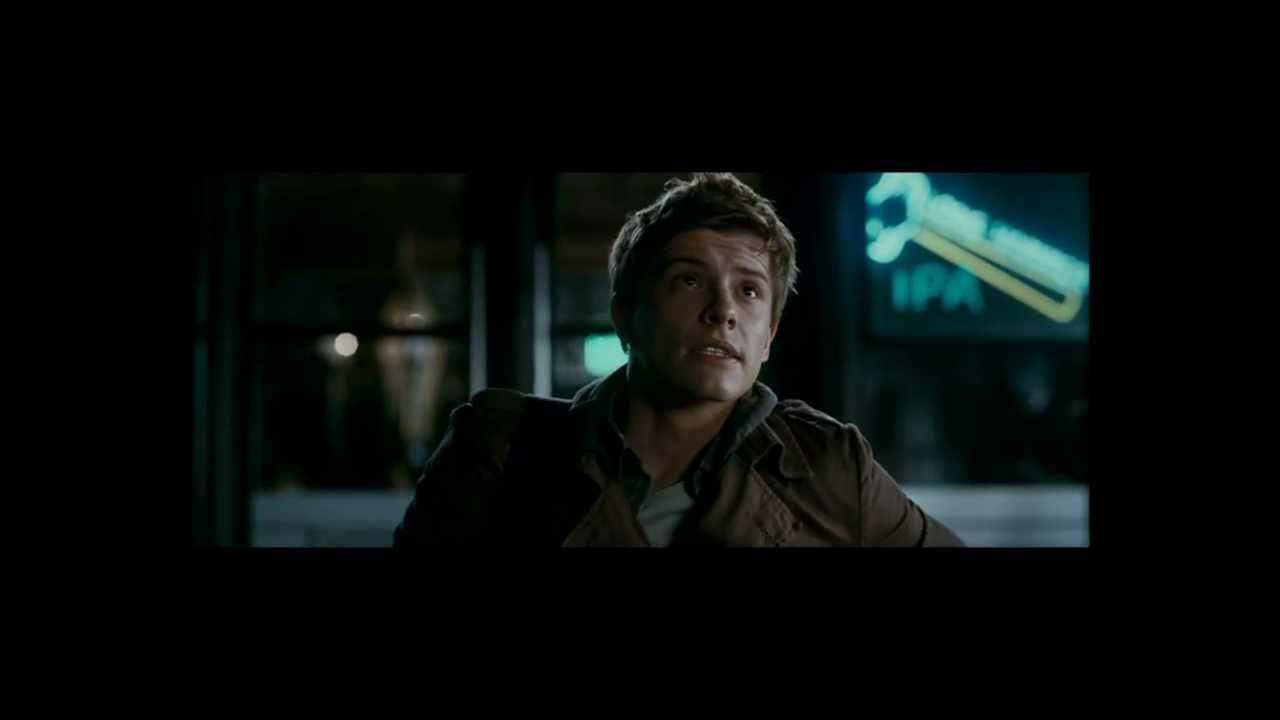 Twilight Saga Eclipse; Riley Biers Gets Bitten Clip HD