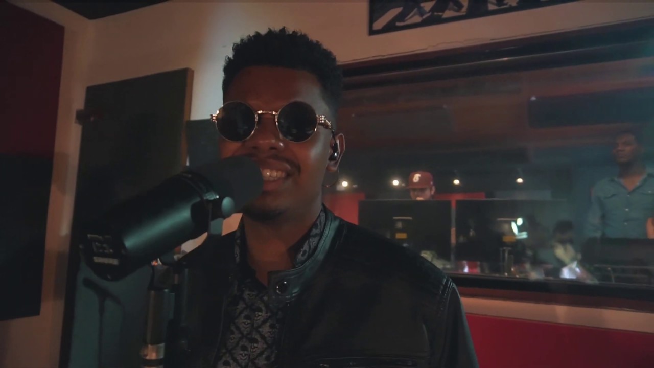 Você me vira a cabeça - Alcione - Rapha Moreira Cover (Live Session)