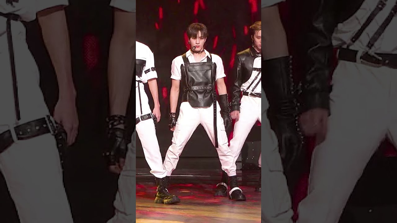 211231 [가요대제전] 더보이즈 에릭 'MAVERICK' 직캠 | THE BOYZ ERIC Focus