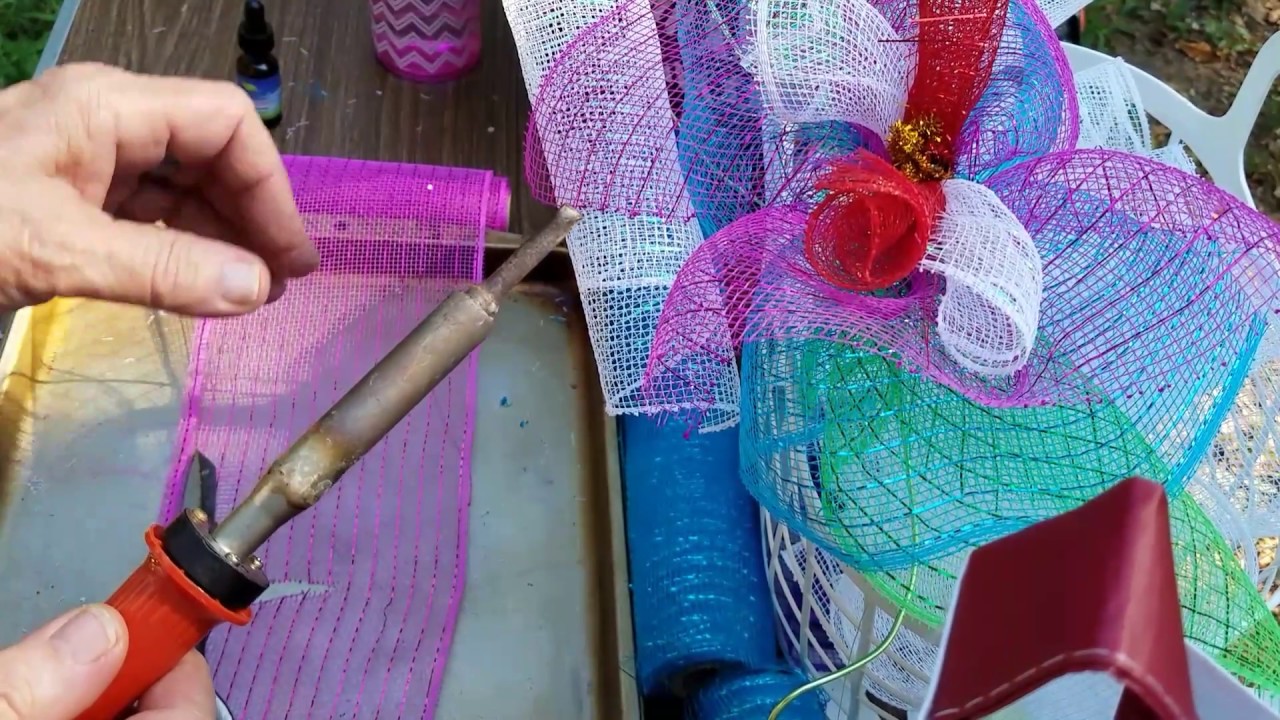 Minimize Deco Mesh fraying and unraveling for a great finish!!