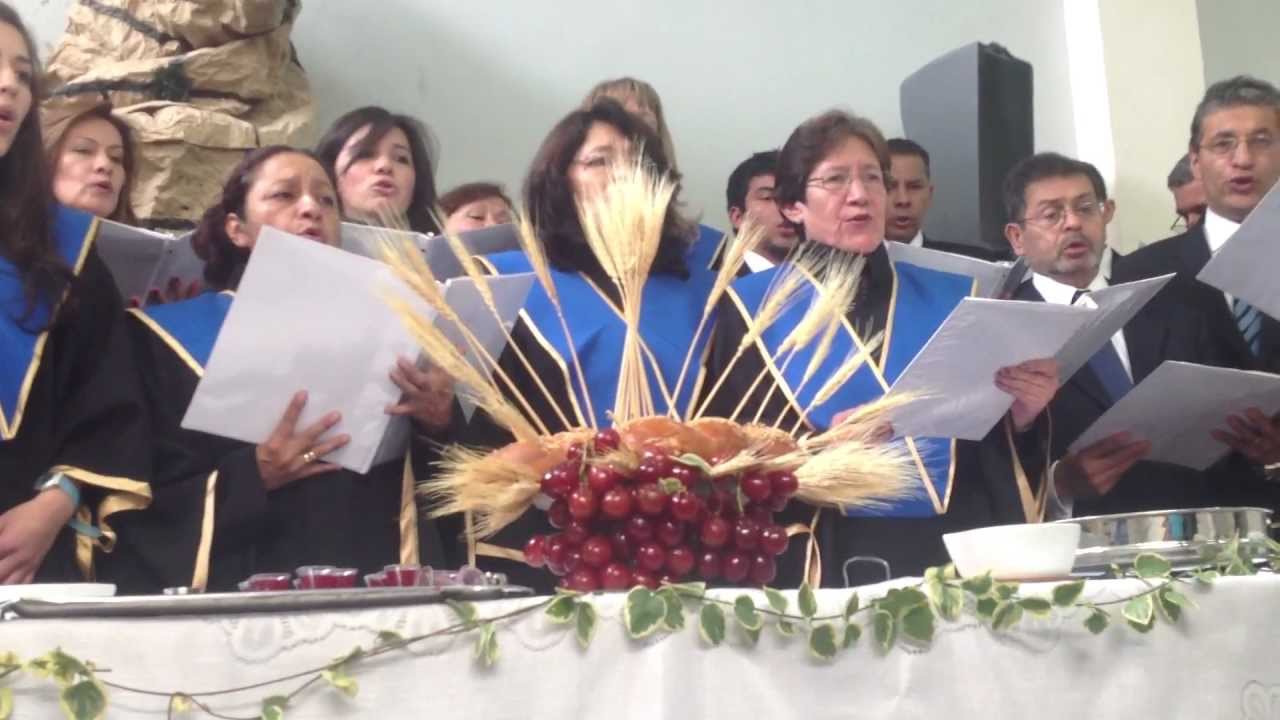 Coro Iglesia Bautista Renacer 2013