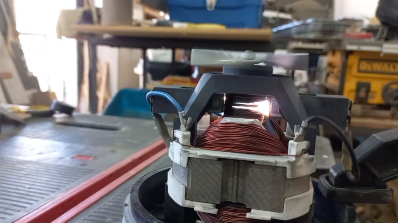 MOTOR DE ASPIRADORA HACE CHISPA ; FUEGO Y UN RUIDO ASPERO