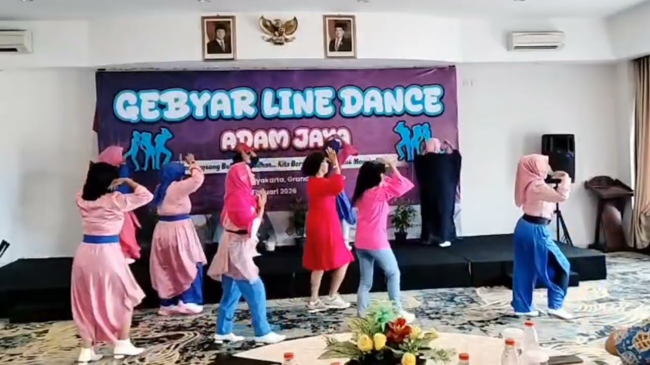 Bahagia Dengan mu diacara Gebyar Line Dance Adam Jaya