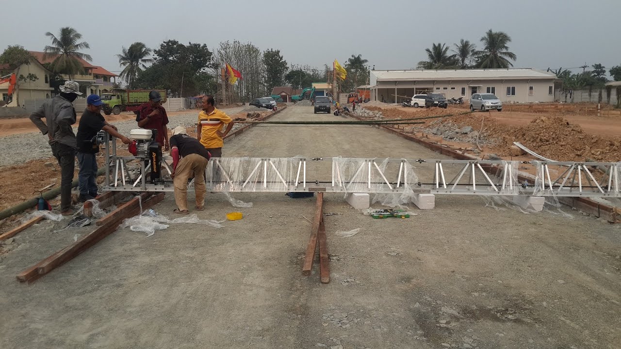 EVERYDAY Vibratory Concrete Truss Screed TS6