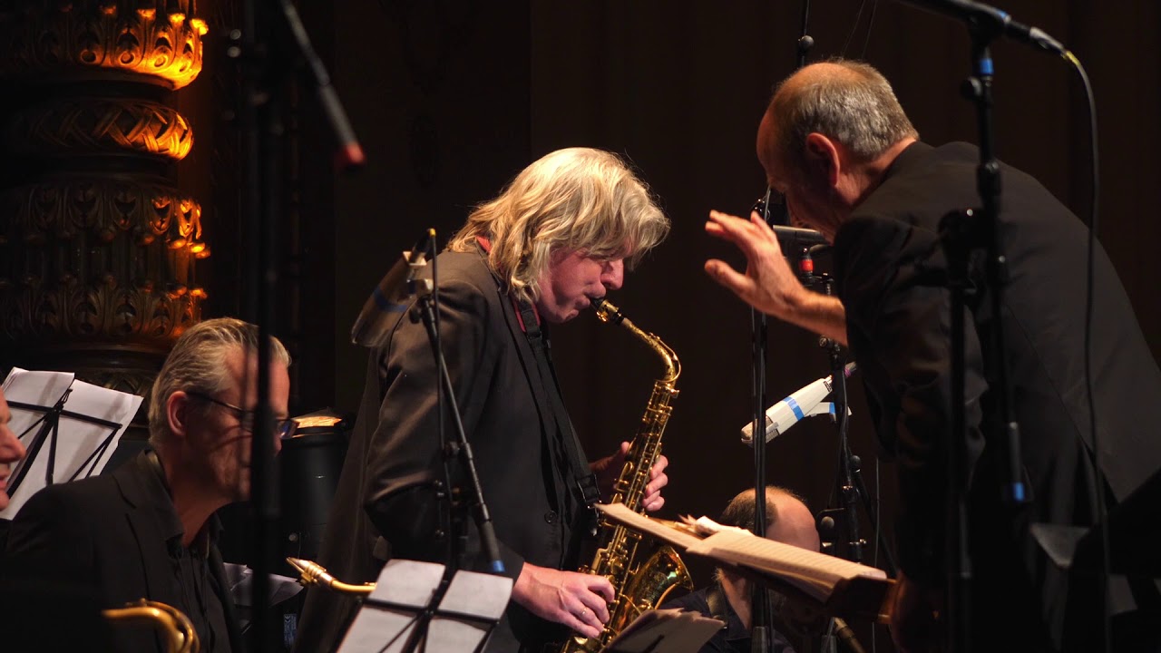 Hippy by Guus Tangelder Big Band ft. Ilja Reijngoud  |  Luxor Live