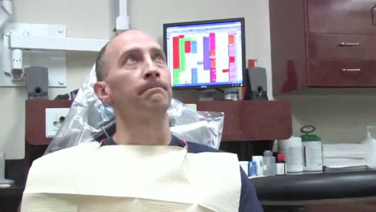 Porcelain Veneers from Best Dentist in Houston, Dr. Lewis