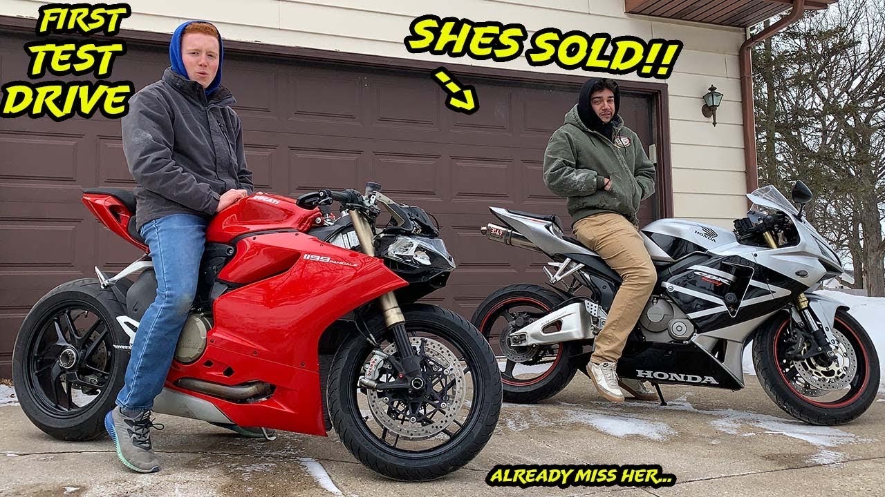Восстановление разбитого Ducati Panigale 1199 2014 года (часть 8)