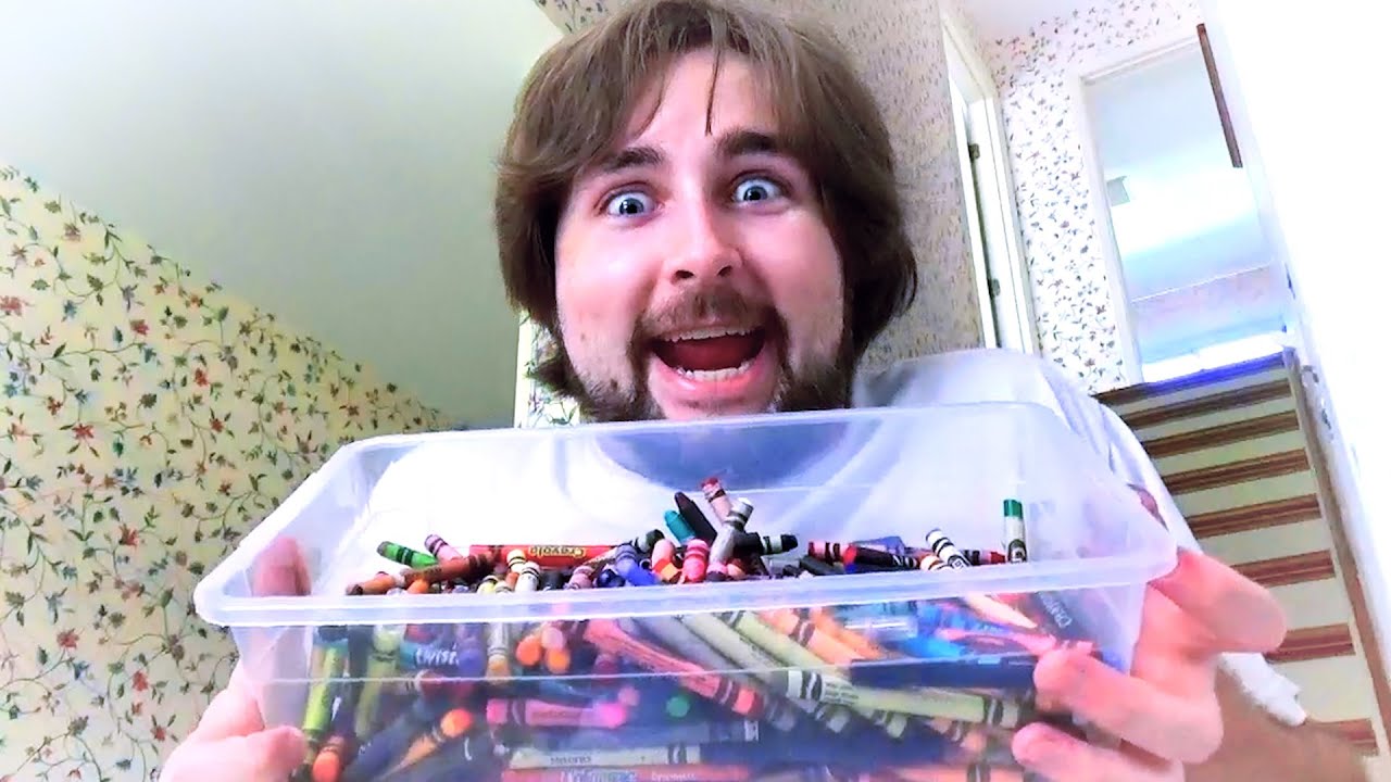 Hamster vs. Wallpaper!