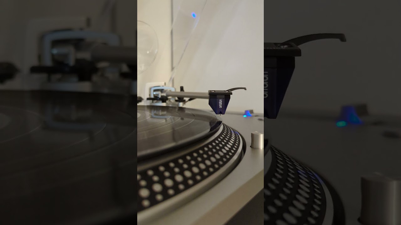 Technics SL1200GR tonearm lift