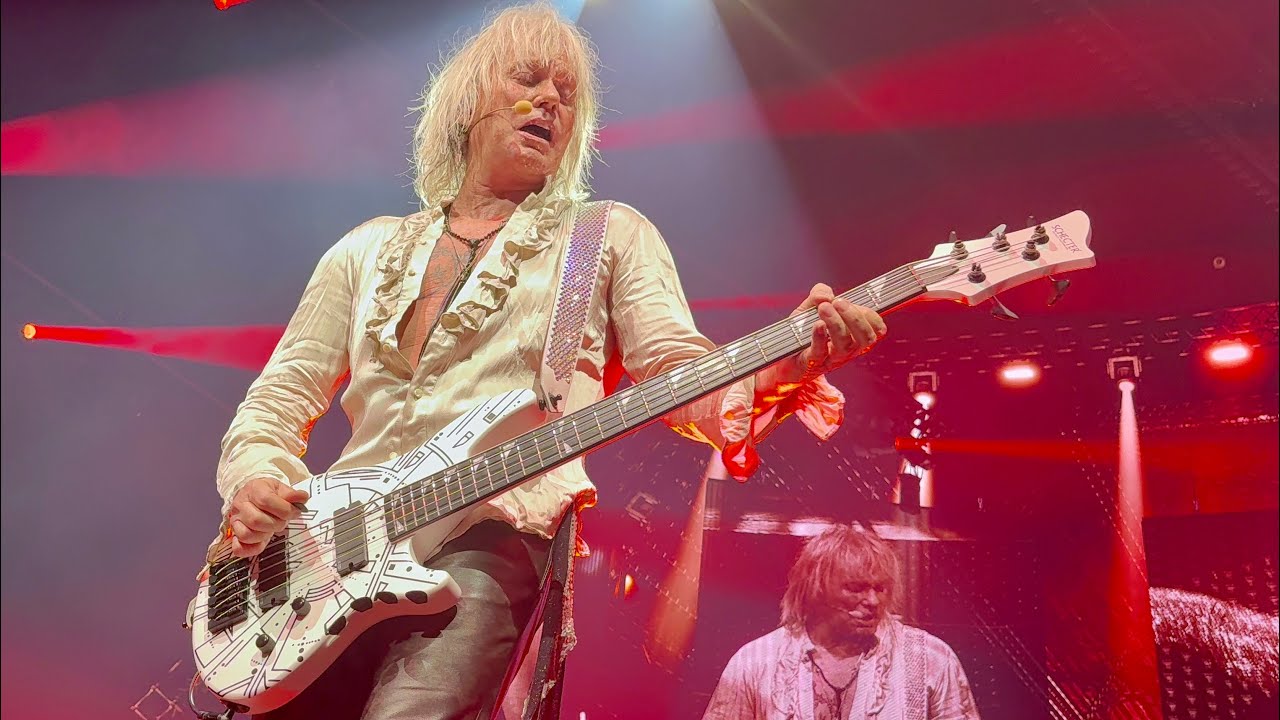 Def Leppard Foolin’ opening night at Caesars Palace, Las Vegas 2.3.26