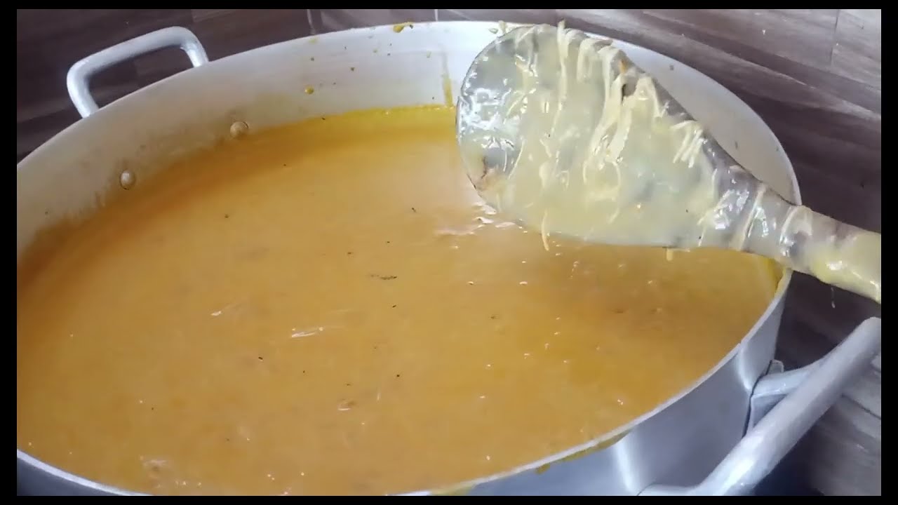Fazendo comida para festa da igreja