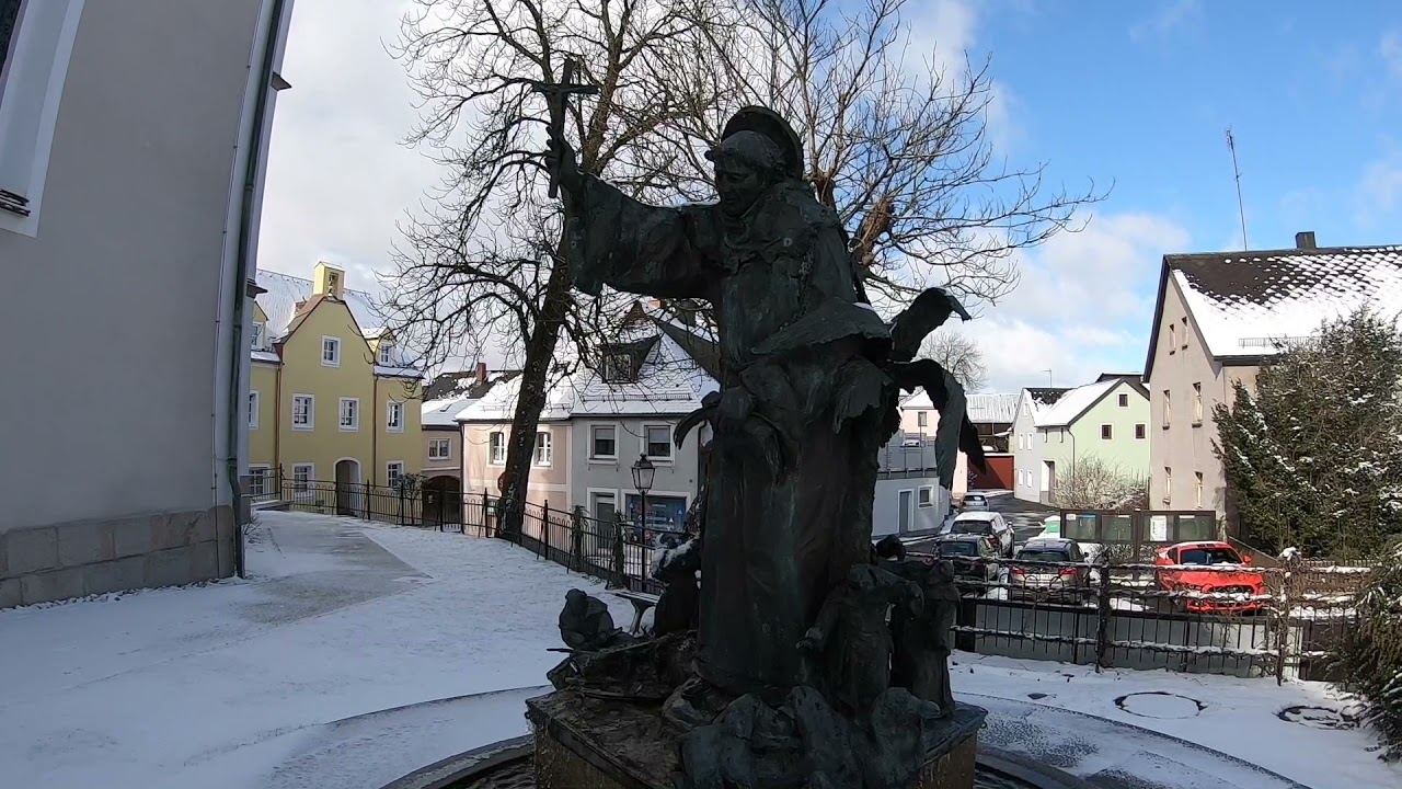 D: Konnersreuth. Oberpfalz. Rundgang durch die Ortsmitte. April 2021