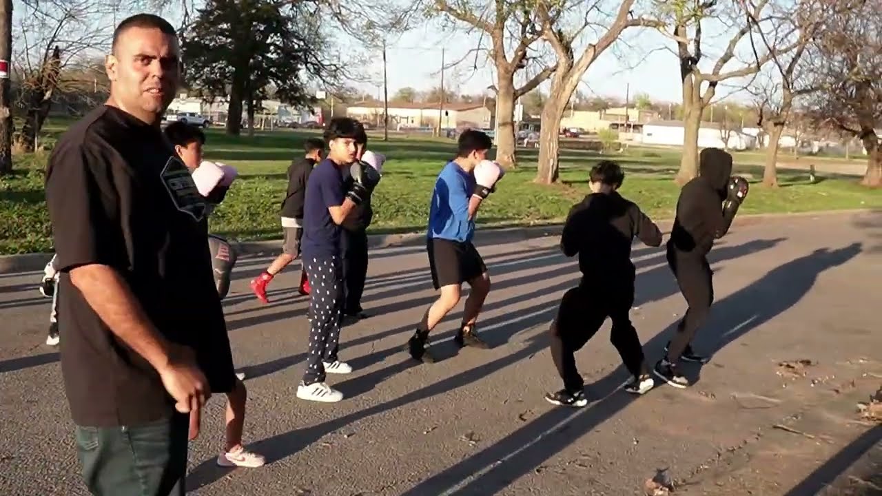 How To Take Away The Jab, & Basics Footwork Drills In Boxing - Monday 3.11.24 #boxing #boxingdrills