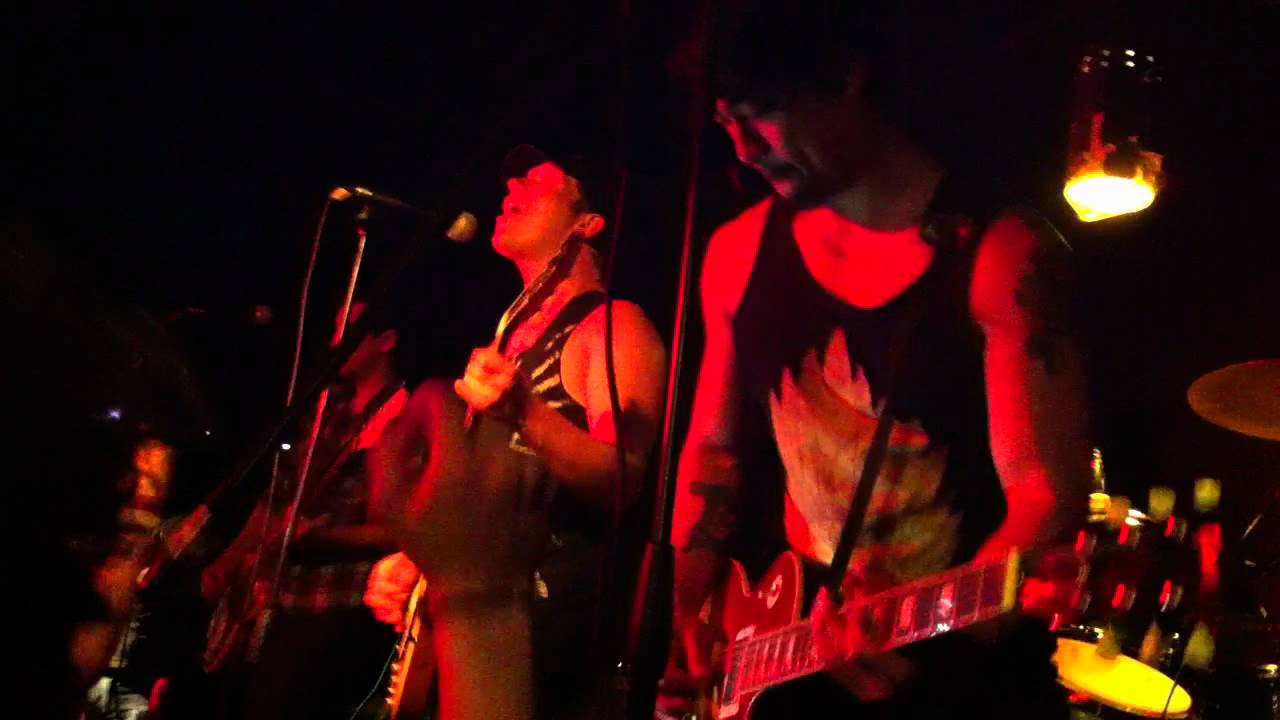 Rufio - she cries