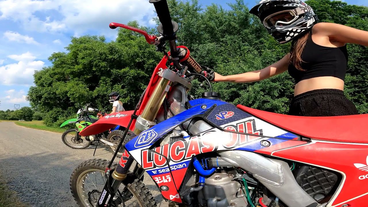 Poprv&eacute; na CR 500!