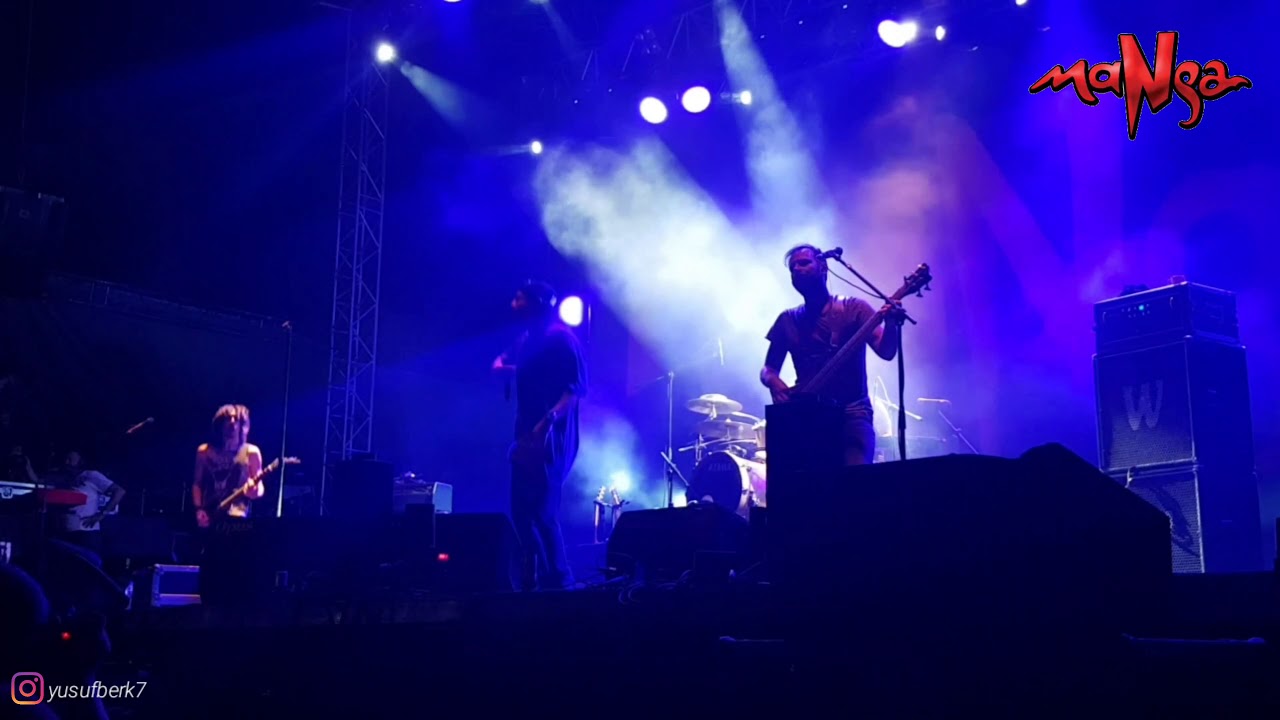 maNga - Bir Kadın Çizeceksin (Kuşadası Gençlik Festivali 2018 #kgf2018)