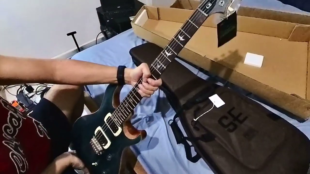 PRS SE CE 24 - Slate Blue @prsguitars unboxing