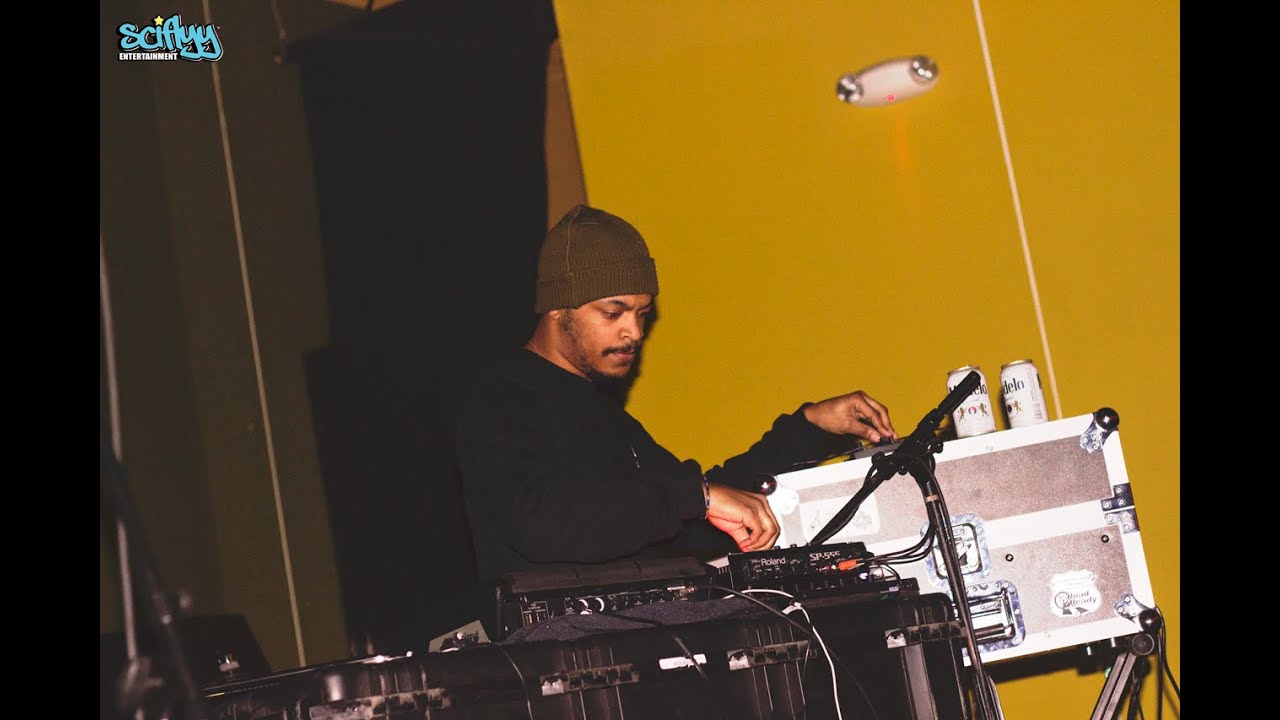 Winter Tour 2015 | Lee Bannon performing LIVE in Raleigh, NC