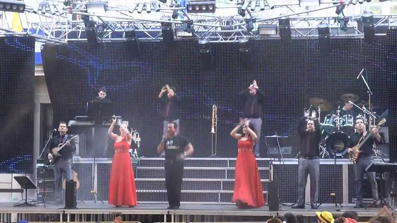 1º ORQUESTA PASSARELA EN VALTIERRA NAVARRA) 22- 08- 2013